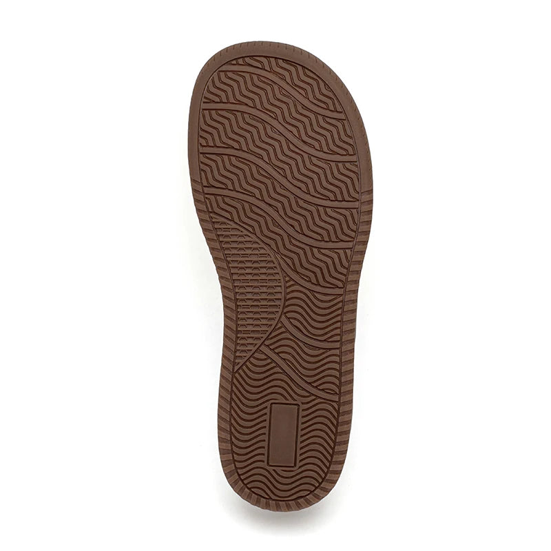 Chaussures barefoot à bout large