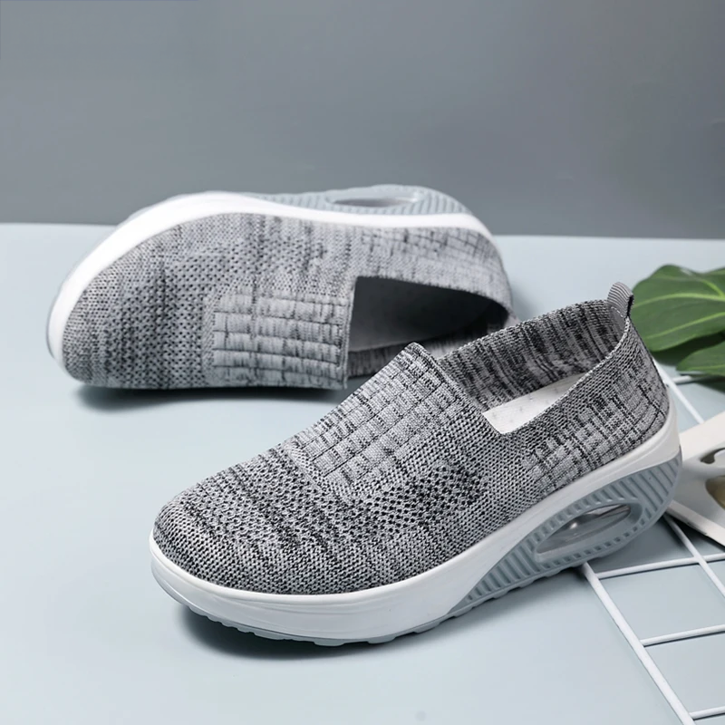 Chaussures orthopédiques femme à coussin d’air