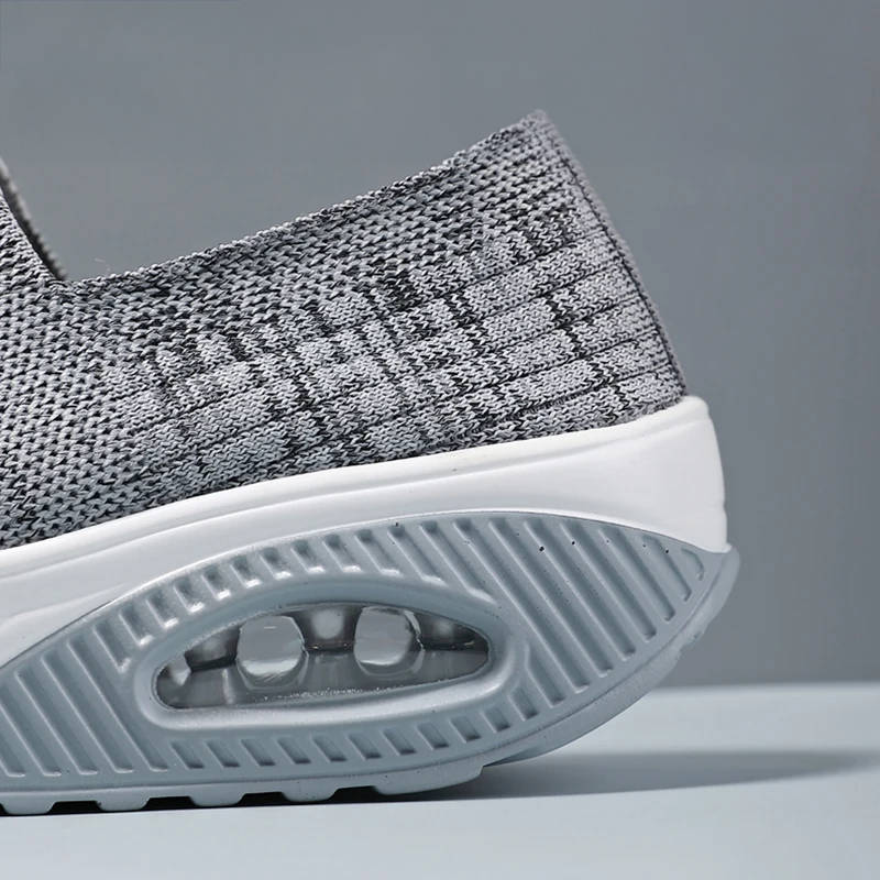 Chaussures orthopédiques femme à coussin d’air